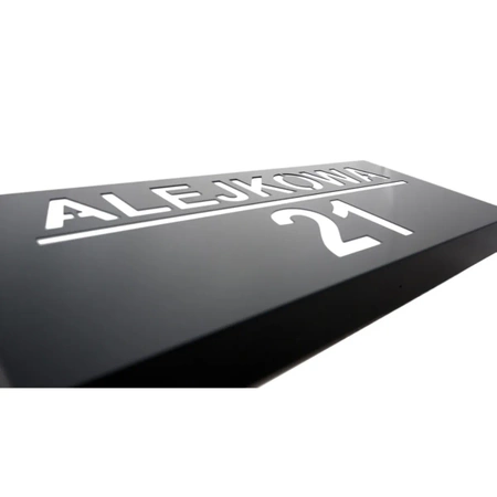 Duży podświetlany numer na dom z czujnikiem zmierzchu